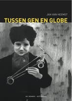 Tussen gen en globe 9789061006671 Jan van Heemst, Verzenden, Zo goed als nieuw, Jan van Heemst