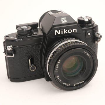 Nikon EM + Ai-s Nikkor 1,8/50mm | Analoge camera, Nieuw