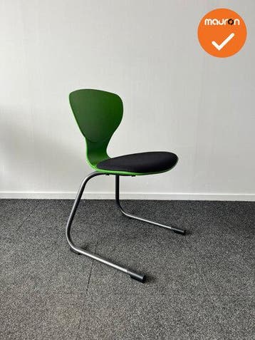 Eromes Marko - Vlinderstoel - slede - groene stoel met zw..., Vergader- of Presentatieruimte, Ophalen of Verzenden, Gebruikt, Stoel