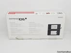 Nintendo DSi - Console - Black - Boxed, Spelcomputers en Games, Spelcomputers | Nintendo DS, Verzenden, Gebruikt