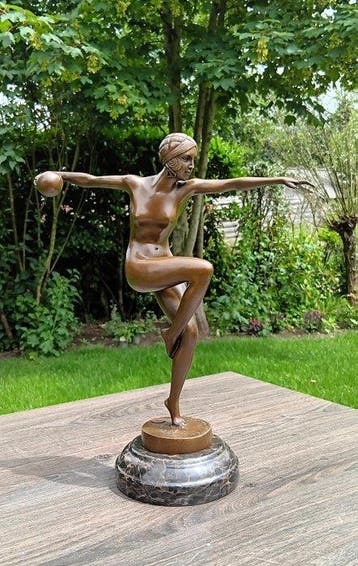 naar chiparus - sculptuur, Chiparus bronzen beeld - 34 cm -