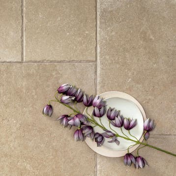 Vloertegel Beige Multivloer (Vloeren, Afbouwmaterialen), Keramiek, Nieuw, Ophalen of Verzenden, 10 m² of meer