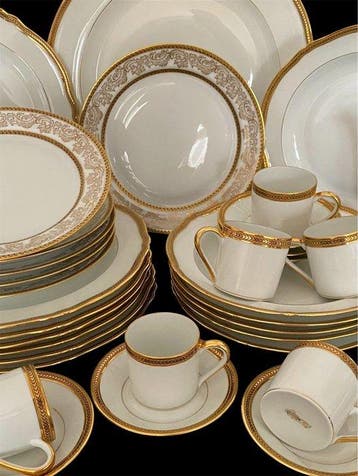 Limoges - Tafelservies voor 6 (32) - Porselein