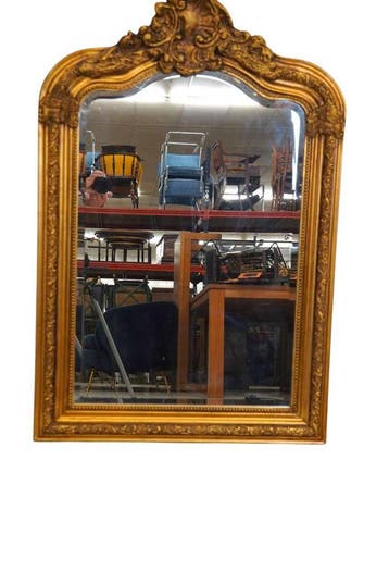 Barok goudkleurige spiegel – klassieke wandspiegel met gesne, Huis en Inrichting, Ophalen of Verzenden, Nieuw