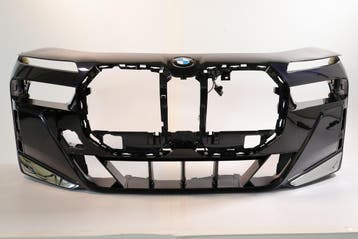 BMW 7 Serie G70 Voorbumper bumper M-Pakket met PDC, Ophalen of Verzenden, Gebruikt