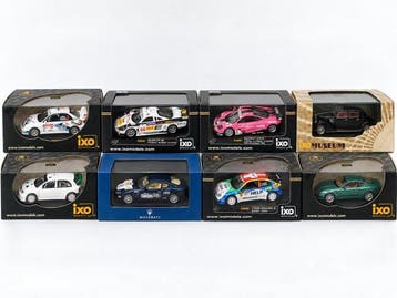 IXO 1:43 - Model sportwagen (15) - Assorted models, Nieuw