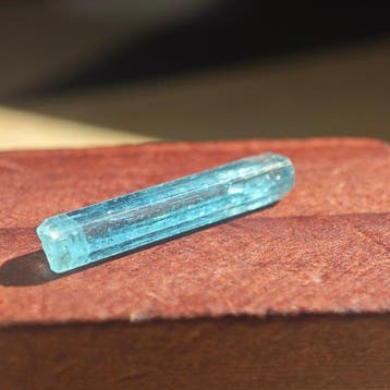 3,6 ct aquamarijn in A++ kwaliteit, helder hemelblauw uit