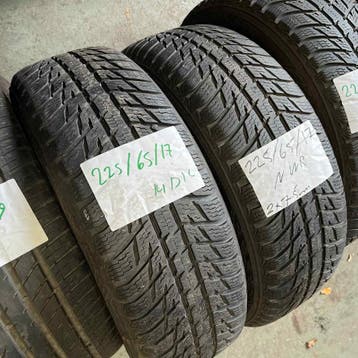 4 x Nokian WR 225-65-17 Winterbanden 7,5mm, Auto-onderdelen, Banden en Velgen, Gebruikt, 17 inch, Band(en), Personenwagen