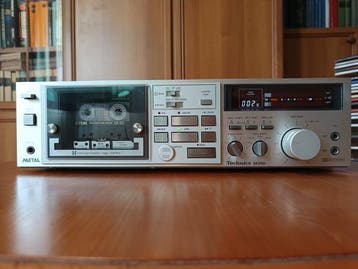 Technics - RS-M250 2-Head Direct Drive Stereo Audiocassette, Nieuw