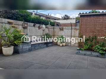Hoekwoning met 3 slaapkamers , geheel instapklaar (Didam), Huizen en Kamers, Gelderland