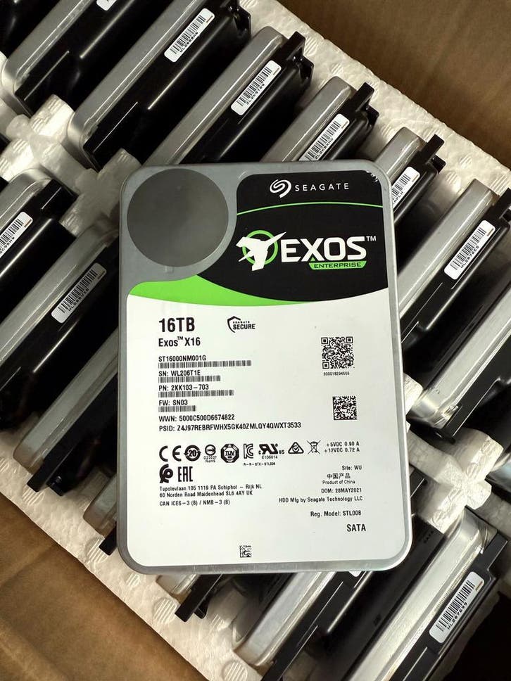 Seagate Exos X16 16TB ST16000NM001G, Computers en Software, Harde schijven, Intern, Desktop, SATA, Refurbished, HDD, Ophalen of Verzenden