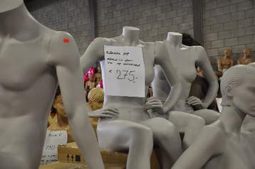 *TIP*  nieuwe zittende Damespoppen van A-merk, Ophalen of Verzenden