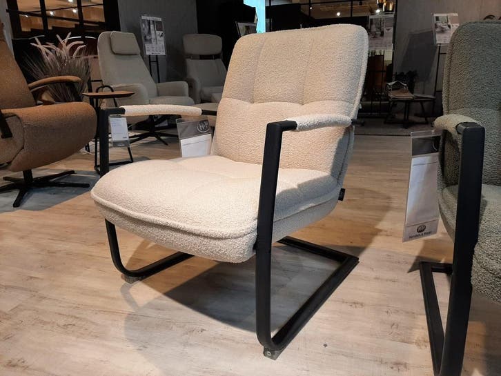 Cavo fauteuil - creme **SHOWROOMMODEL**, Huis en Inrichting, Fauteuils, Nieuw, Stof