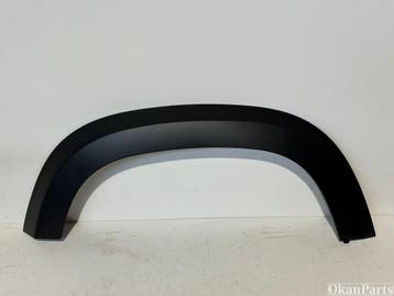 Land Rover Defender L663 voor wielrand links L8BM-16A075-AB, Ophalen, Gebruikt, Voor, Land Rover