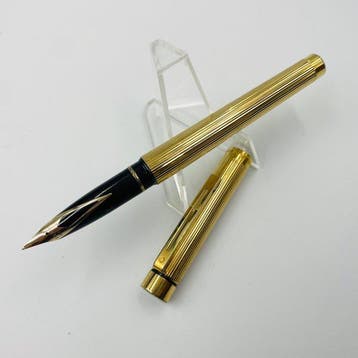 Sheaffer - Unknown fluted gold-plated Sheaffer, Nieuw