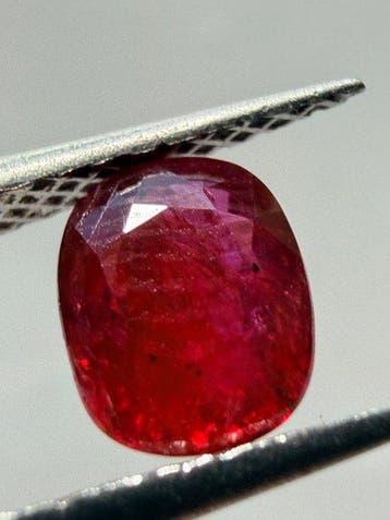 Rood Robijn - 1.08 ct - Antwerp Laboratory for Gemstone, Nieuw