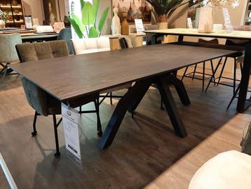 Livada eetkamertafel **SHOWROOMMODEL**, Nieuw