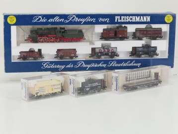 Schaal H0 Fleischmann NEW OLD STOCK COMPLETE SET 4884, 58..., Gelijkstroom, Fleischmann, Overige typen, Nieuw