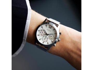 Guess Skylar - Dames Horloge 42 mm - Zilverkleurig Staal, Verzenden, Zo goed als nieuw, Guess