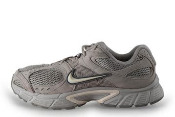 Nike Sneakers in maat 43 Grijs, Overige kleuren, Verzenden, Nike, Sneakers of Gympen