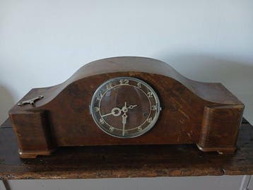 Klok - Hout - 1930-1940 - haardklok