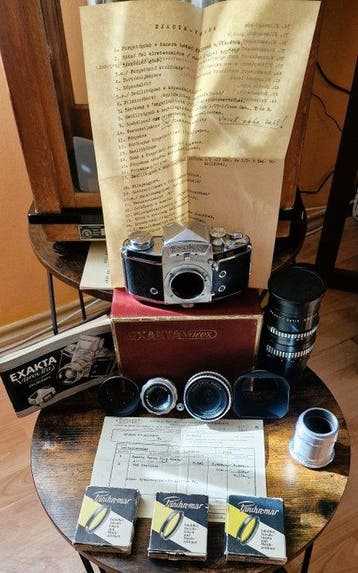 Exakta Varex IIa + Trioplan 50mm + Tessar 50mm + Orestegor, Nieuw