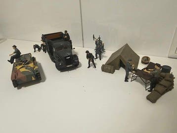 Revell u.a. - Model militair voertuig (19) - Spähpanzer und, Nieuw