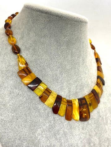 The Amber Waves - Meertoon Baltische amber
