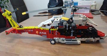 Lego Set - 42145 - Technic - LEGO Technic Airbus H175, Nieuw