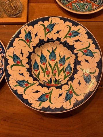 Mehmet Gursoy iznik bord - Mehmet Gursoy - Bord - Keramiek -