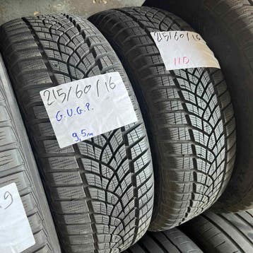 2 x Goodyear 215-60-16 Winterbanden 9,5mm, 16 inch, Band(en), Personenwagen, Gebruikt