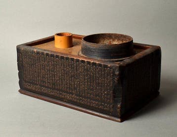 Tabaksdoos - Hout, Bamboe, IJzer, Koper - Gemaakt van