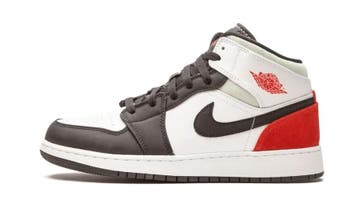 Air Jordan 1 Mid SE White Black Red Spruce (GS), Nieuw