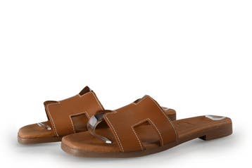 Oh My Sandals Slippers in maat 37 Cognac, Slippers, Overige kleuren, Verzenden, Zo goed als nieuw
