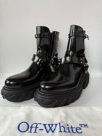 Off White - Sneakers - Maat: EU 42 - Nieuw met tags, Nieuw