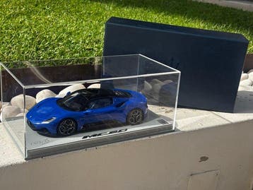 BBR Models 1:18 - Model sportwagen - Maserati MC20, Nieuw