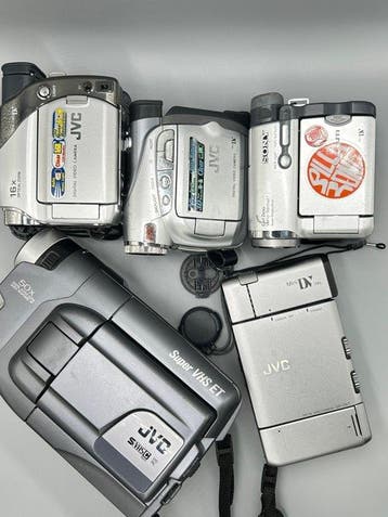 JVC, Sony DCR-HC14E; GR-DV1E; GR-D225E MiniDV