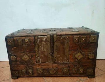 Baule Touareg van oude fabricage - Hout - Marokko - circa