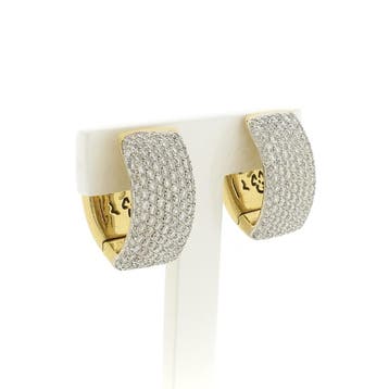 Gouden oorstekers pavé gezet met diamanten (Oorbellen), Gebruikt, Ophalen of Verzenden, Met edelsteen, Goud