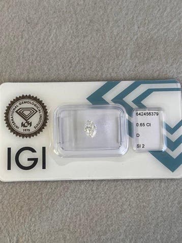 1 pcs Diamant (Natuurlijk) - 0.65 ct - Markies - D, Nieuw