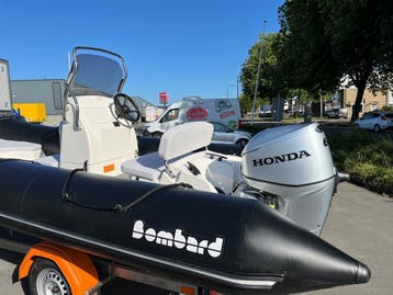 Nieuwe Bombard Sunrider 550 + Honda BF60 - Vaarklaar!, Watersport en Boten, Rubberboten, Nieuw, Benzine, Overige materialen, Overige merken