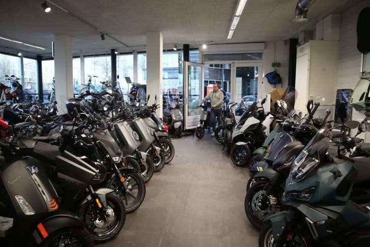 Ruime Keuze Elektrische scooters   Niu Ecooter Hornwin Etc, Fietsen en Brommers, Scooters | Overige merken, Nieuw, Elektrisch