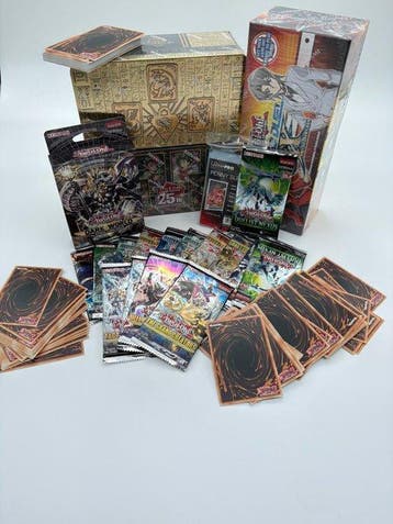 Konami Box - Yu-Gi-Oh! - Collectors Lot, Nieuw