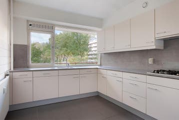 Te huur: Appartement Arthur van Schendelplein in Delft, Huizen en Kamers, Appartement, Delft, Zuid-Holland