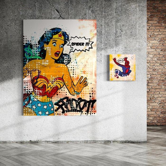 Moabit - Wonder Woman X Spider!!!, Antiek en Kunst, Kunst | Designobjecten