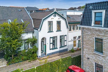 Te huur: Huis Nieuw Baarnstraat in Baarn, Baarn, Utrecht
