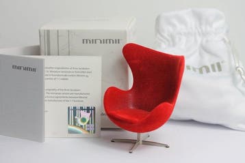 Minimii - Arne Jacobsen - Lounge stoel - Miniatuur Eierstoel, Antiek en Kunst