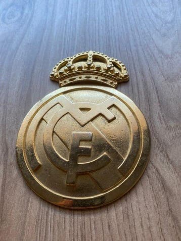 Sportbadge ESCUDO DO REAL MADRID, BANHADO A OURO 24 K -, Nieuw