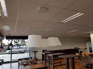 Showroommodel : Witte design lamp, Ophalen of Verzenden