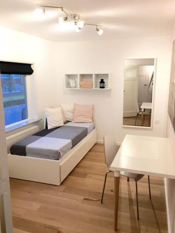 Kamer te huur in Harderwijk - 11 m² - 2 kamer(s) - 2 kamers, Overige regio's